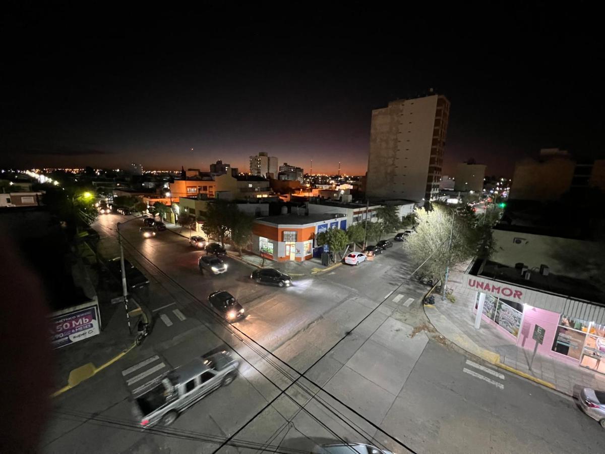 Apart Trelew 5 Bagian luar foto