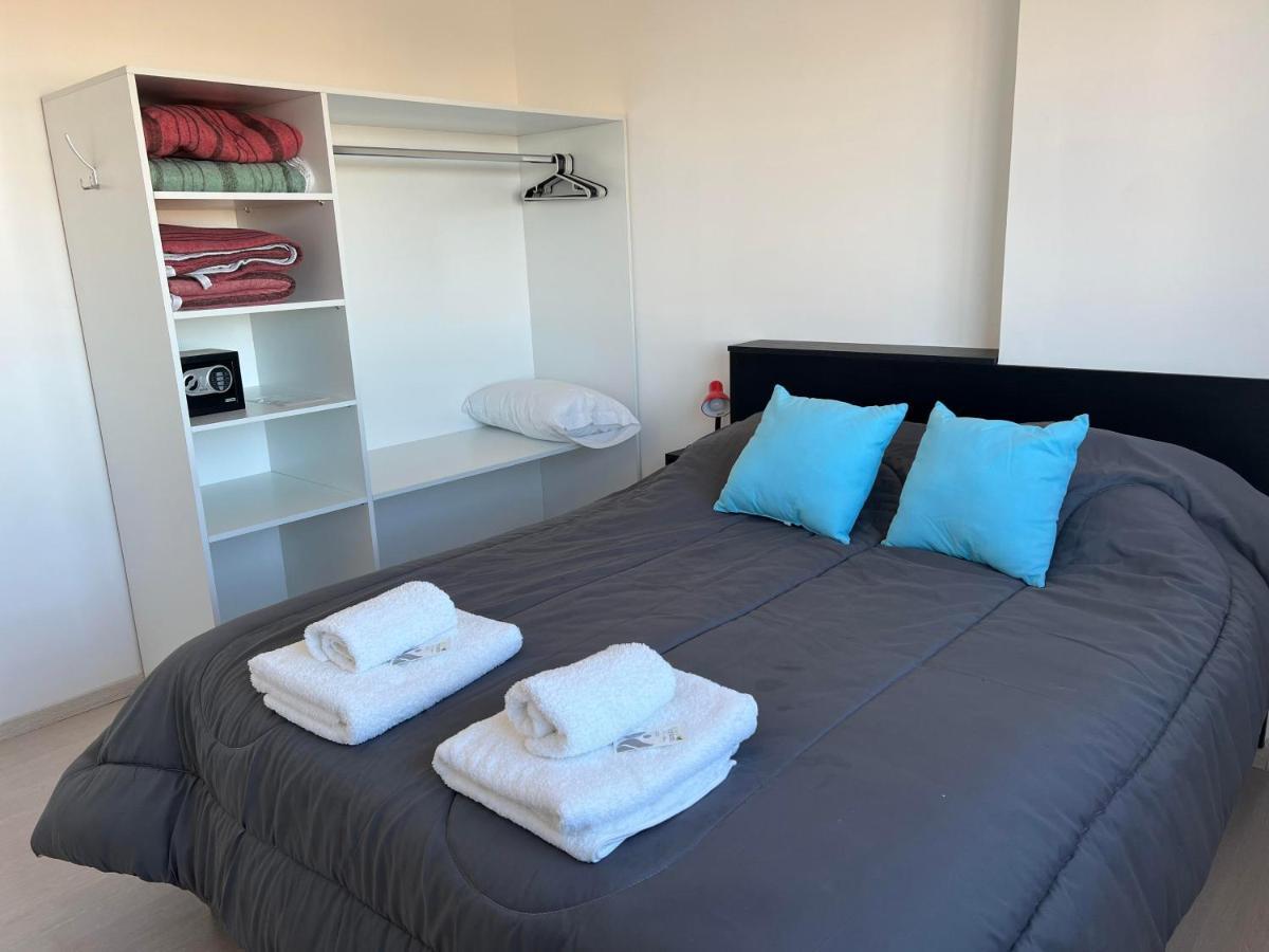 Apart Trelew 5 Bagian luar foto